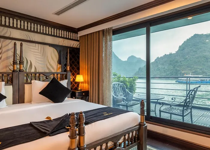 Venus Cruises Bay By Venus Group 5* Hạ Long