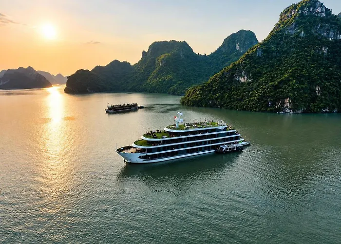 Venus Cruises Bay By Venus Group  Hạ Long